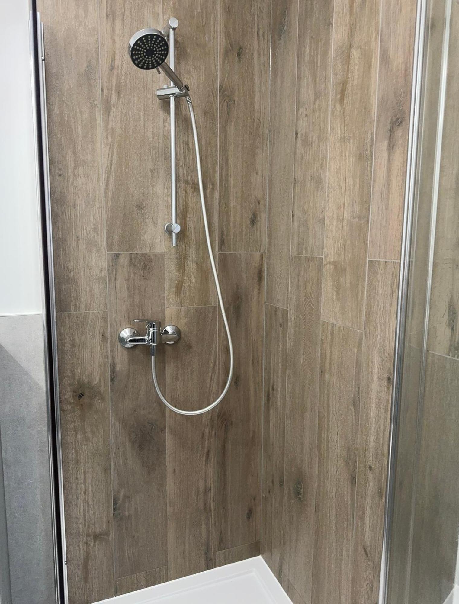 דירות פוזנן Apartament Katowicka מראה חיצוני תמונה